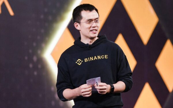 Skandalingi kaltinimai „Binance“: buvęs vadovas atskleidė, kas išties kaltas dėl spalio griūties
