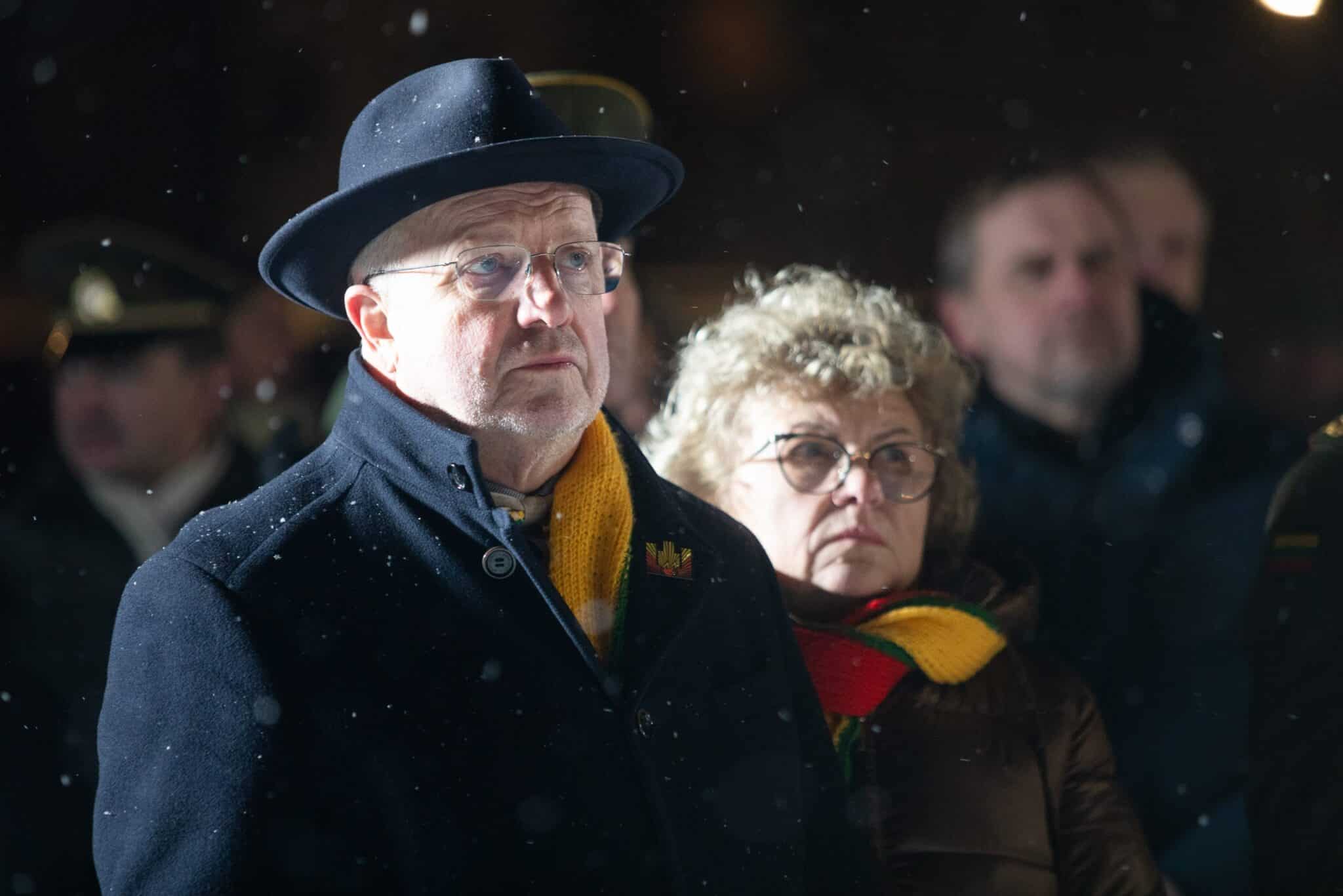 Seimo pirmininkas skeptiškas siūlymui drausti socialinius tinklus iki 16 metų