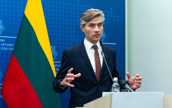 Budrys vyksta į svarbų ES susitikimą, kur bus sprendžiami jautrūs klausimai