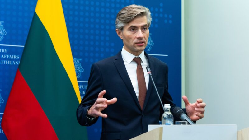 Artimųjų Rytų krizė gilėja: Lietuva ragina stabdyti eskalaciją ir spausti Teheraną