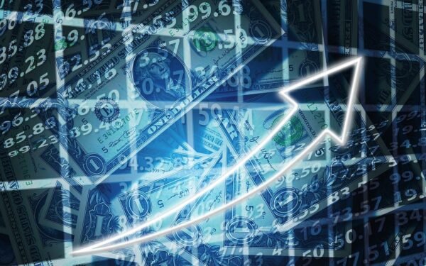 Geopolitinė įtampa auga: ekonomikos prognozės Lietuvai jau koreguojamos