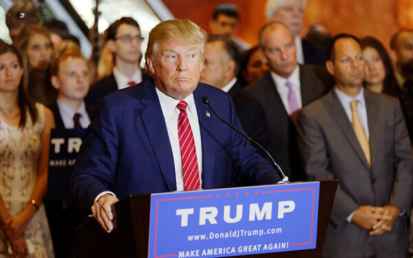 Trumpas paskelbė netikėtą žinią: Iranas sutiko atiduoti uraną