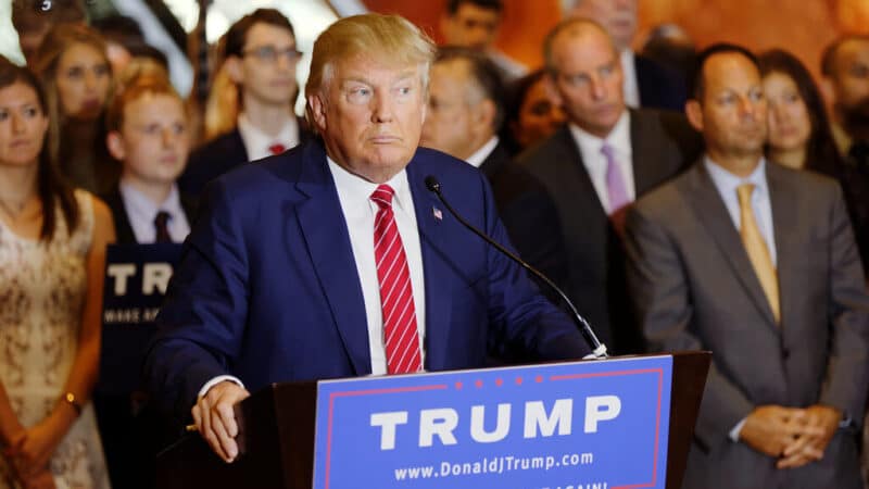 Trumpas paskelbė netikėtą žinią: Iranas sutiko atiduoti uraną