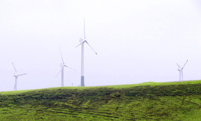 Vėjo elektrinių parkas. Openverse nuotr.