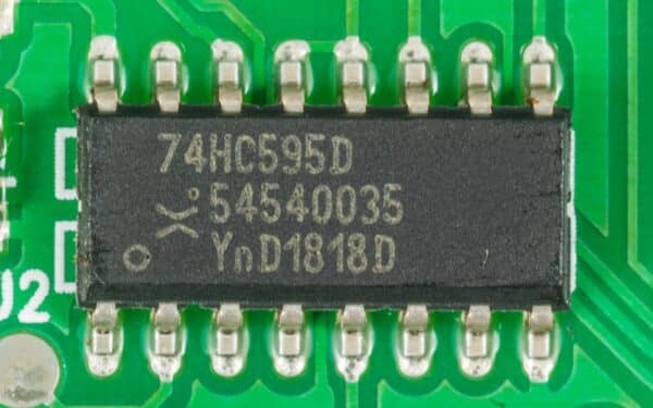 Lustų milžinėje – chaosas: per vieną akimirką užblokuotos visų darbuotojų paskyros