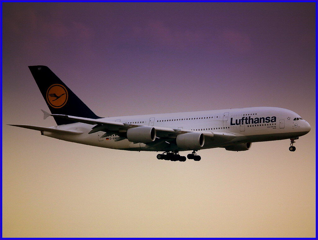 Lietuvos keliautojams – chaosas: dėl streiko tarp Vilniaus ir Frankfurto atšaukta dar 13 skrydžių