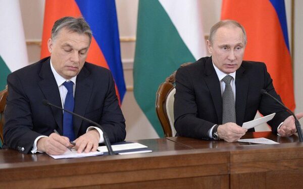 Slaptas pokalbis išlindo į viešumą: Viktoro Orbano žodžiai Vladimirui Putinui pribloškė