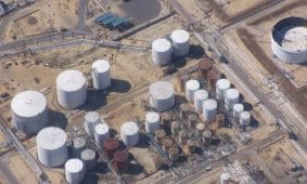 Naftos saugykla. Openverse nuotr.