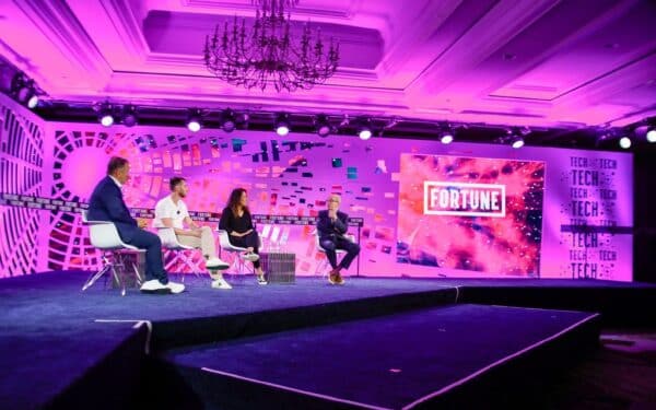 „Starcloud” vadovas: bitkoinų kasimas kosmose gali būti ekonomiškesnis nei Žemėje