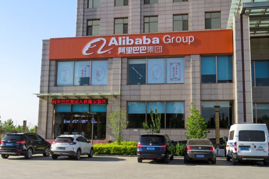 DI įrankiai verslui: „Alibaba.com“ orientuojasi į praktinę naudą ir atitiktį Europos standartams