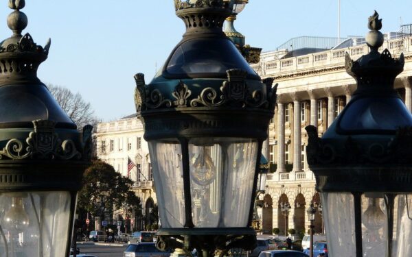 Šveicarija uždaro ambasadą Teherane, kuri atstovauja ir JAV interesams