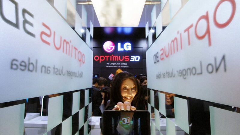 LG pernai fiksavo rekordines 59,6 mlrd. eurų pajamas, tačiau sumažėjo veiklos pelnas