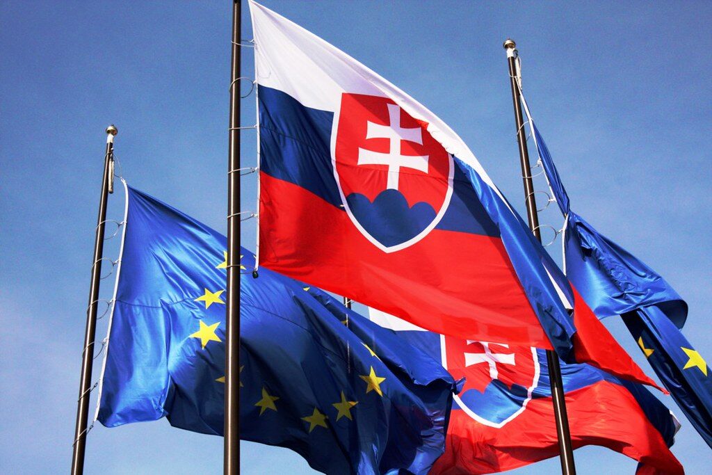 Slovakijos vėliava. Openverse nuotr.