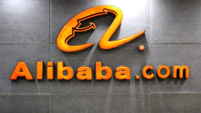 „Alibaba” pradeda eksploatuoti naują DI duomenų centrą pietų Kinijoje – naudojami savos gamybos lustai