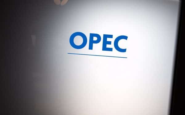 Naftos rinkose – nauji signalai: OPEC ruošiasi pokyčiams, svarsto didinti žaliavų gavybą