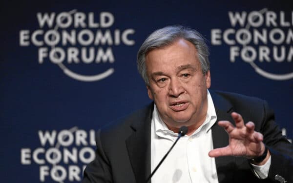 JT generalinis sekretorius ragina stabdyti konfliktą: „Esame ant didesnio karo slenksčio“