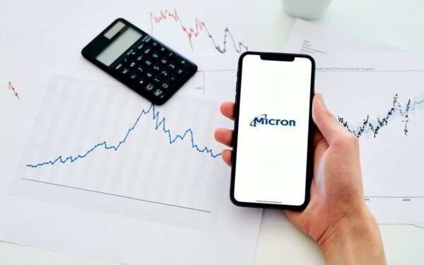 Ar augimas dar nesibaigė? „Micron“ akcijos per pusmetį šoktelėjo net 250%