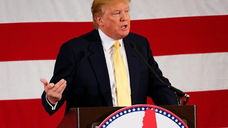 Pentagonas griežtina taisykles žurnalistams: uždaro spaudos erdves ir įveda palydą