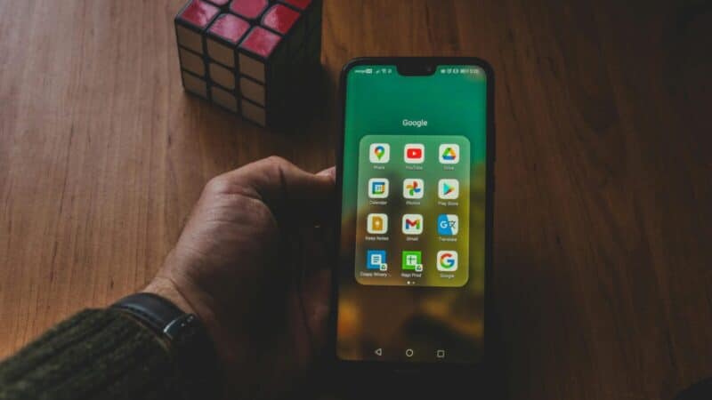 Mažiau pasirinkimų, daugiau kontrolės? „Google“ testuoja naują DI redagavimą