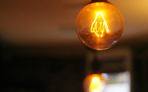 Smūgis saulės elektrinių savininkams: pasiruoškite mokėti daugiau nei anksčiau