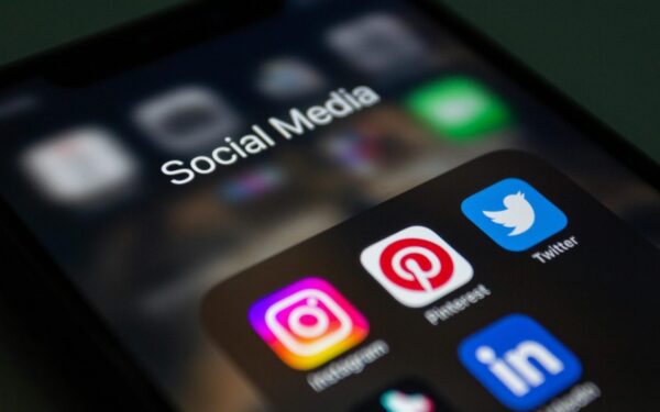 Europa imasi reguliuoti „Big Tech“ – kokią įtaką padarys naujos socialinių tinklų taisyklės?