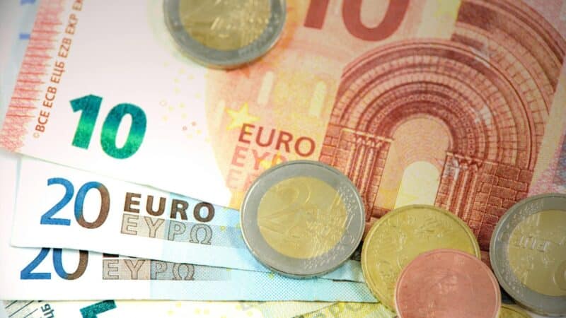 Sukčiai iš gyventojų Vilniaus apskrityje išviliojo daugiau kaip 60 tūkst. eurų