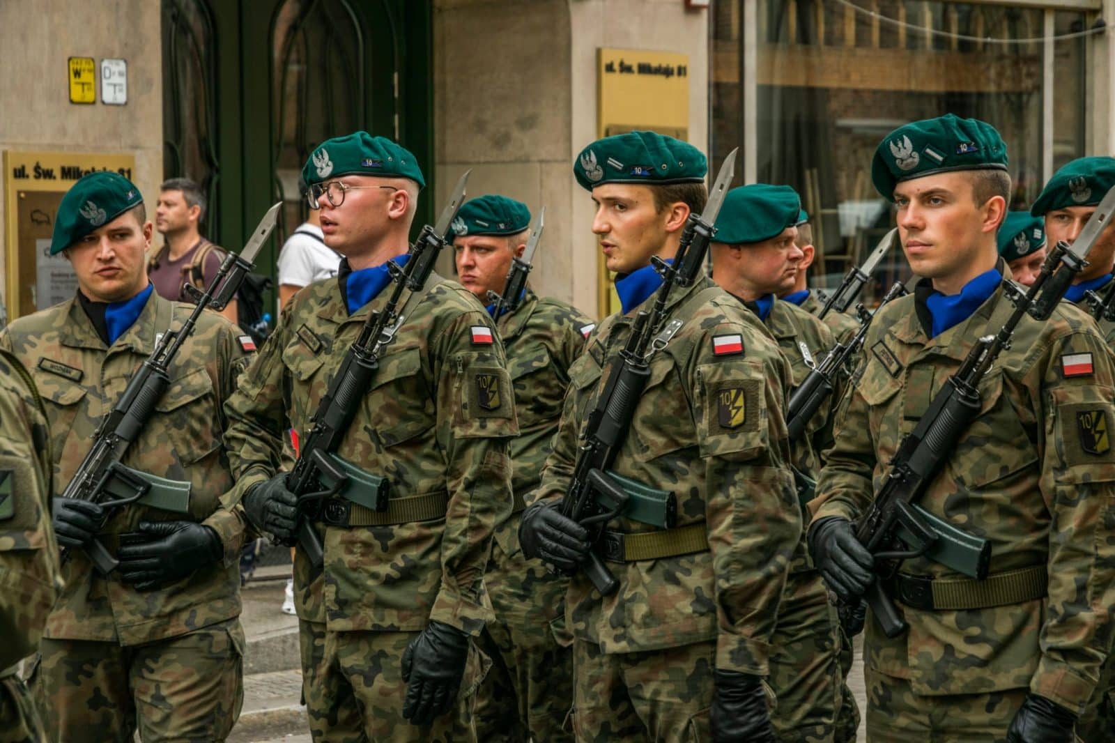 Lenkija kelia kartelę: gynybai skirs beveik 5 proc. BVP ir siunčia žinią Putinui