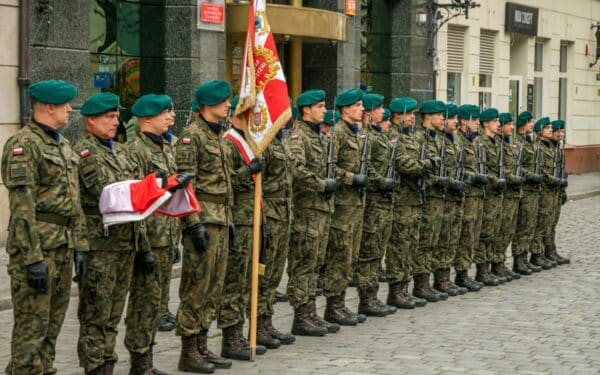 Ar Lenkija keičia poziciją? Netikėtas signalas dėl poligono prie Lietuvos sienos