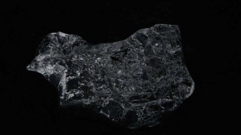 Investavimas keičiasi: „Metals.io“ leidžia pasiekti uraną ir kitus metalus be milijoninių sumų