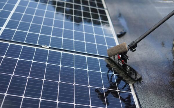 Saulės elektrinės atsipirks ne visiems, štai ką nutyli daugelis pardavėjų