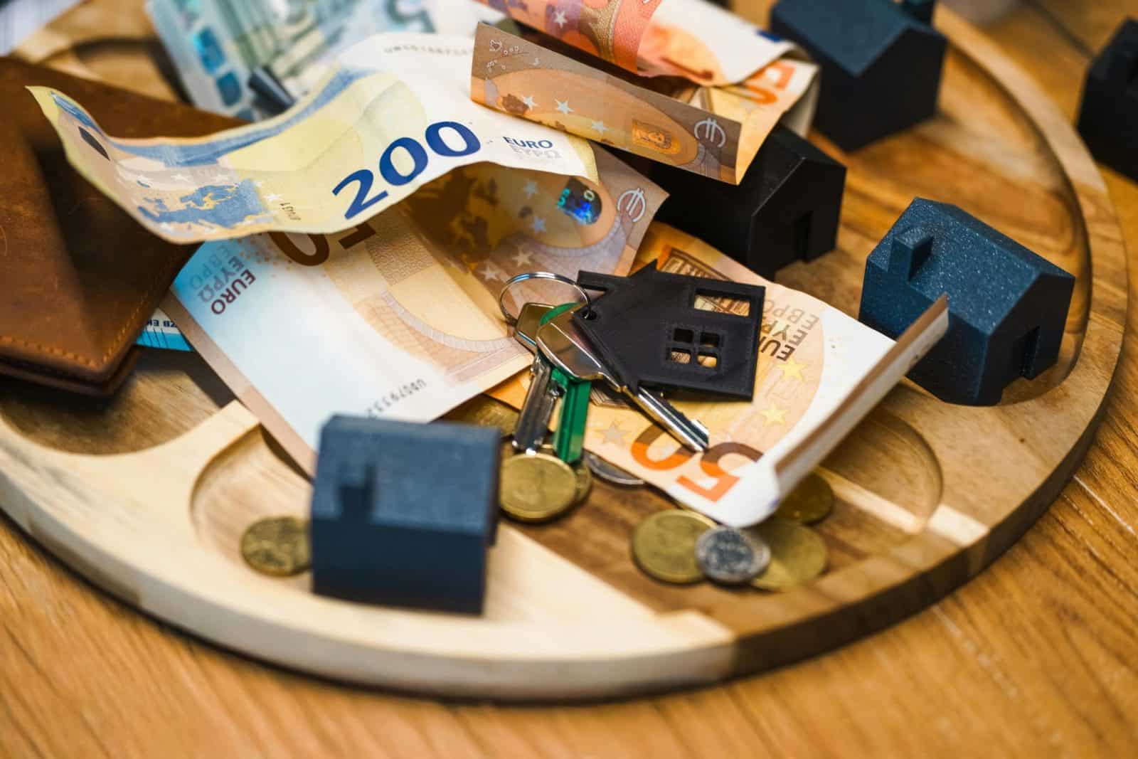 EURIBOR šuolis jau prasidėjo: kiek tai kainuos turintiems paskolas?