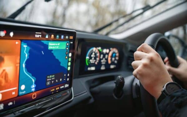 Svarbu „Android Auto“ naudotojams: naudojant „Spotify“ gali dingti dalis jūsų failų