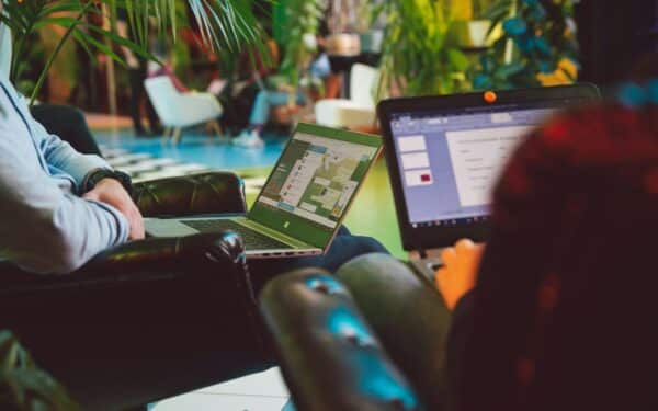 Karas Artimuosiuose Rytuose nepalaužė Europos: tačiau darbo rinka išlieka ant ribos