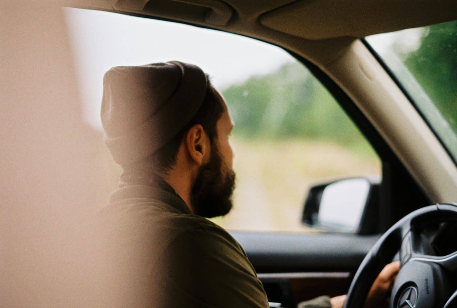 Vairuotojai gali nustebti: baudos gresia ne tik už greitį, bet ir už per lėtą važiavimą