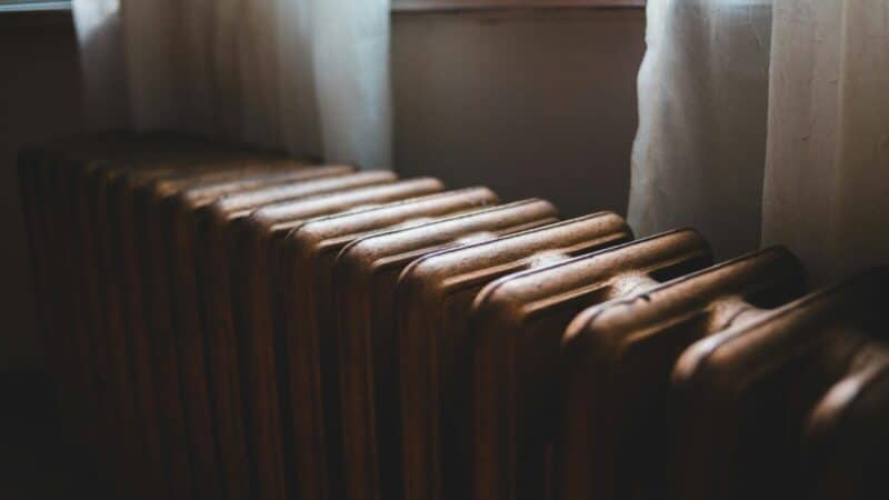 Šildymo keitimas atsiperka greičiau: startuoja parama, kuri gali sumažinti išlaidas