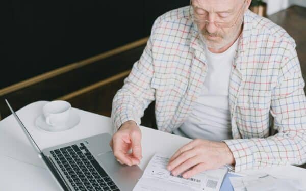 Nutraukus kaupimą dabar, vėliau teks mokėti daugiau: ekspertai įvardijo pagrindinę klaidą