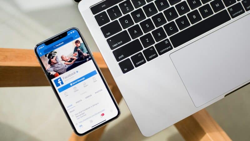 Pokyčiai palies „Facebook Marketplace“: dirbtinis intelektas atsakys į pirkėjų žinutes