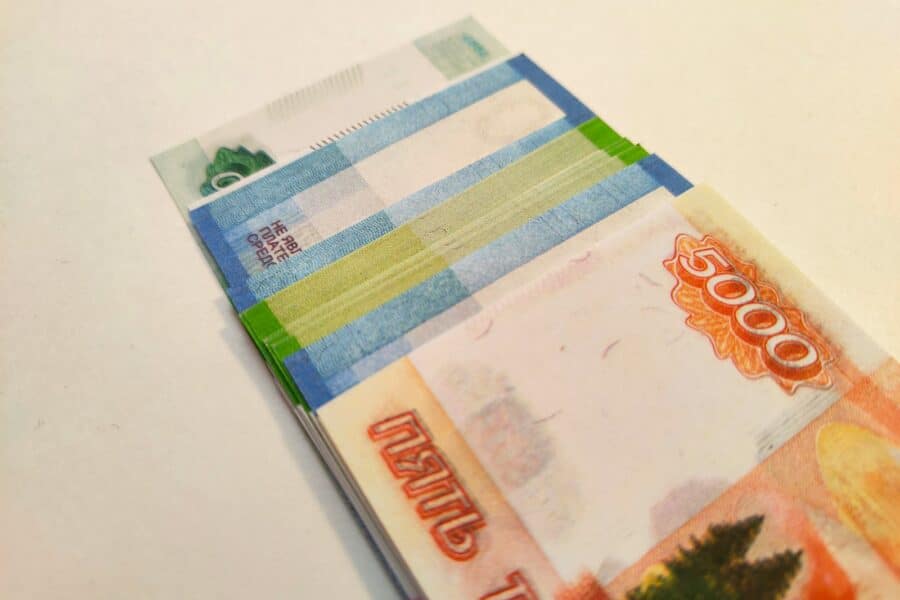 Rubliai. Unsplash nuotr.