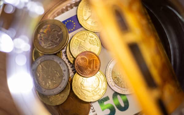 Bankai skambina pavojaus varpais, tai turės įtakos kiekvienam mūsų