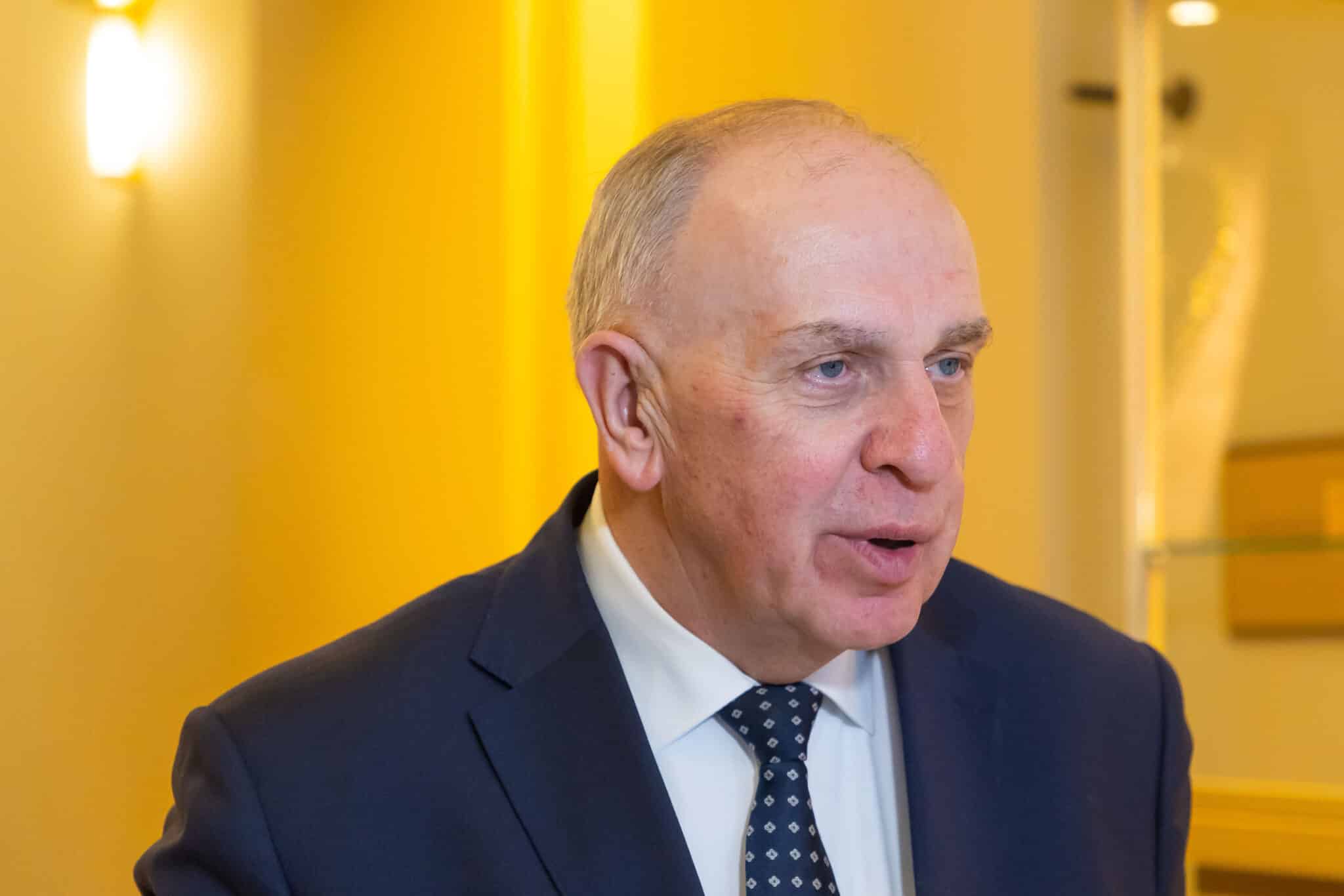 Motuzas: Lietuva nepritaria siūlymams švelninti sankcijas Rusijos energetikai