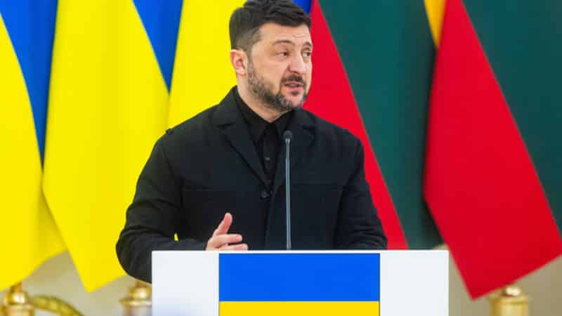Zelenskis pranešė apie naujus rusų smūgius Ukrainos geležinkeliams