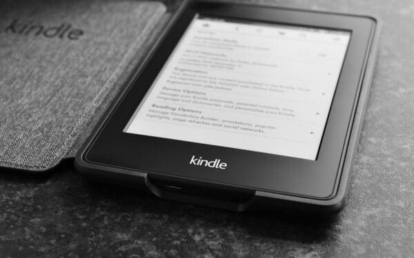 Seniausieji „Kindle” nuo gegužės praras prieigą prie „Amazon” knygų parduotuvės