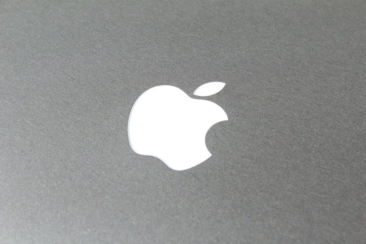 Kas laukia „Apple“ po „iPhone“ eros? Investuotojai ieško atsakymų, o spaudimas tik auga