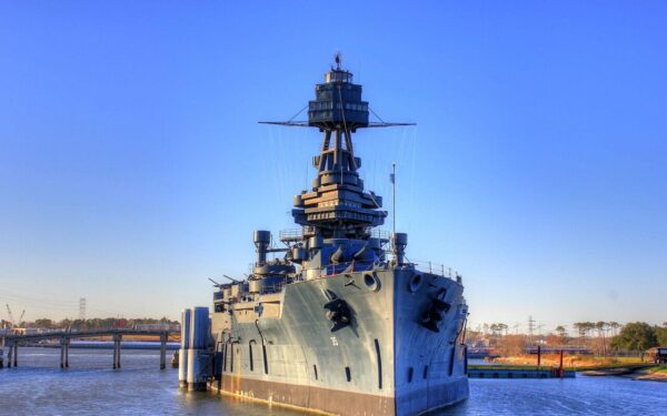 JAV užveržė kilpą Iranui: ar visiška uostų blokada paralyžiuos šalies ekonomiką?