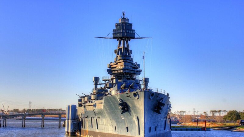 JAV užveržė kilpą Iranui: ar visiška uostų blokada paralyžiuos šalies ekonomiką?