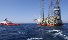 Naftos platforma. Pexels nuotr.