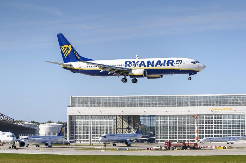 ryanair, boeing, boeing 737-800, egg-fzk, airport, munich airport, muc, eddm, runway, plane, aviation, to travel, tourism, business, traffic, begin, air traffic, flying, landing, ryanair, airport, airport, airport, plane, plane, plane, plane, plane