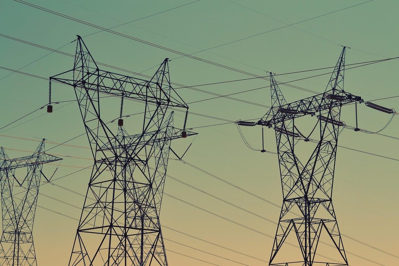 Atsijungimas nuo elektros tinklų: vienas žmogus tai padarė dar prieš 50 metų