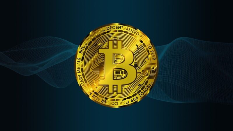 Bitkoino įplaukos į biržas šoktelėjo iki 6 100 BTC per valandą – didžiausias šuolis nuo vasario