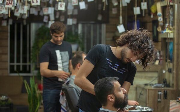 Irano parlamento pirmininkas: milijonai iraniečių registravosi savanoriškai karo tarnybai